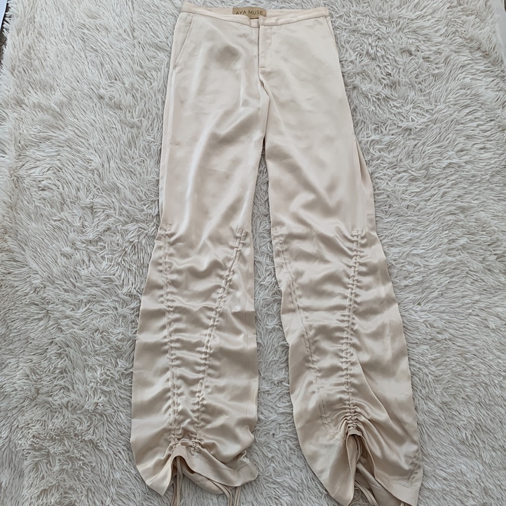 Worn once Aya Muse Esmeralda ruched gabardine wide leg pants sz XS - Picture 3 of 6
